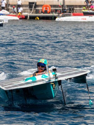 Han Solar boat at sea for the endurance race